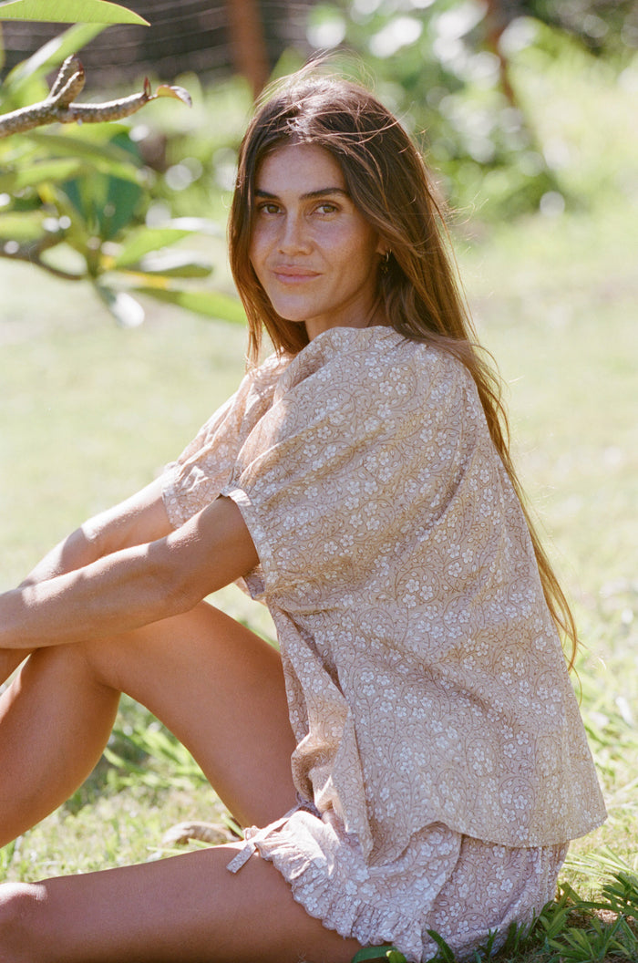 ALESA TOP - Plumeria Fields Coconut / XS